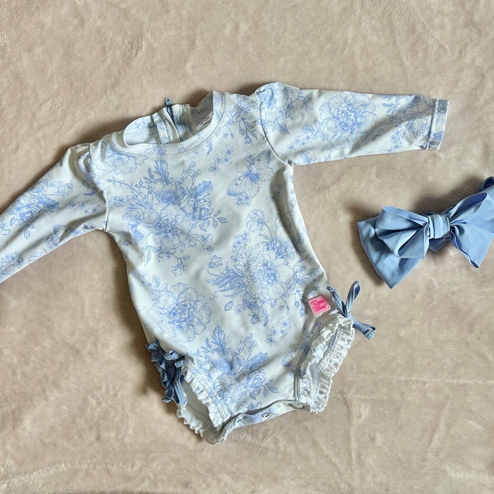 Ruffle Butts Long Sleeve Rash Guard with Matching Bow